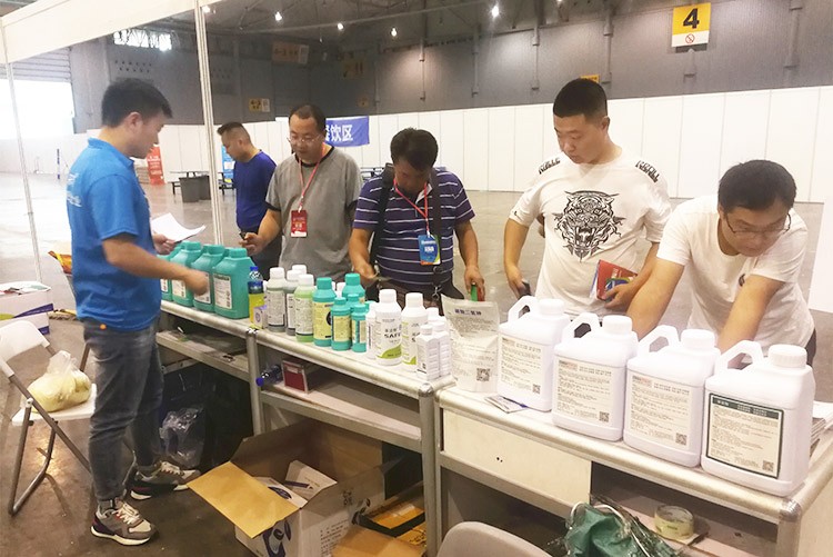四川成都中國西部創(chuàng)新農(nóng)業(yè)博覽會—夫沃施用實力征服市場！
