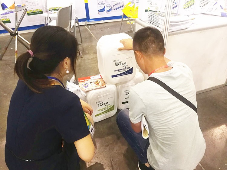 四川成都中國西部創(chuàng)新農(nóng)業(yè)博覽會—夫沃施用實力征服市場！